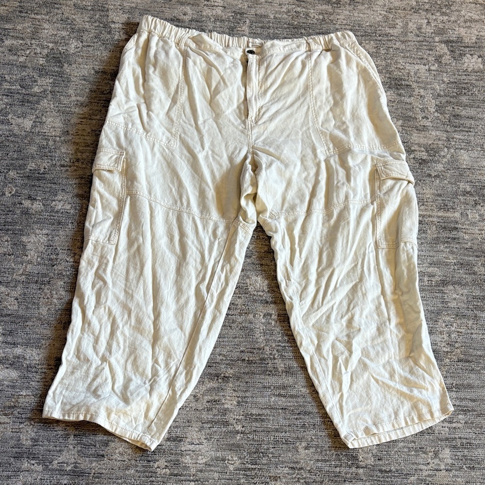 Pilcro women’s Lightweight Cream Cargo Pants - size 3X- linen blend